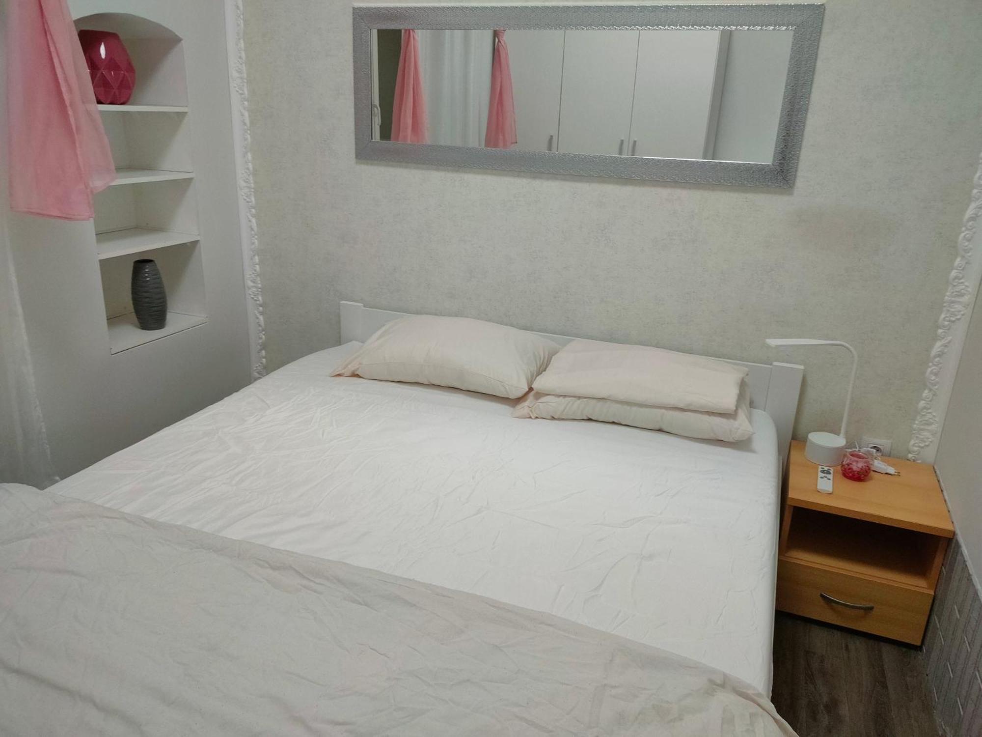 Family Apartment Kv Karlsbad Eksteriør billede